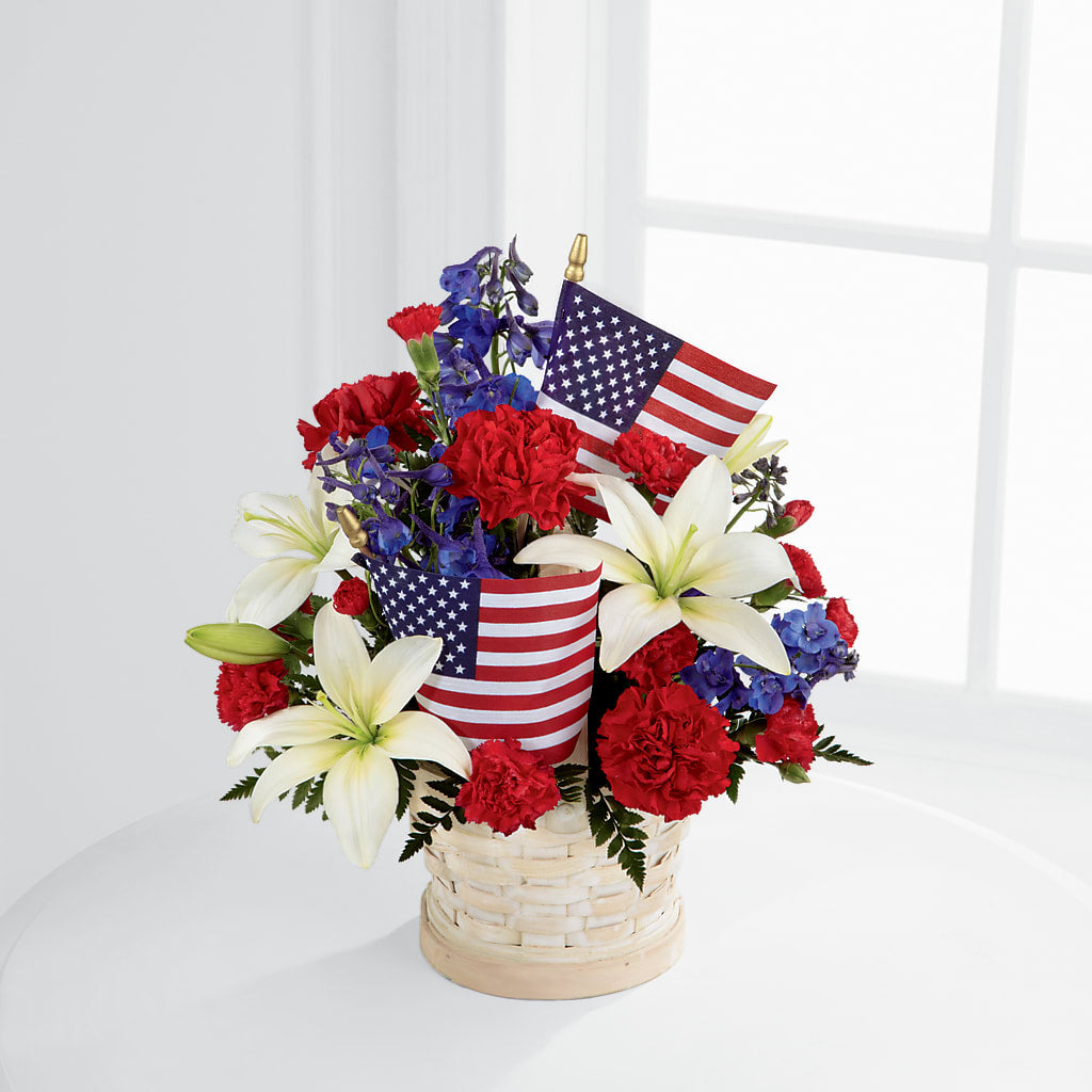 American Glory Bouquet – Rhonda Wolke Designs, Ottawa OH