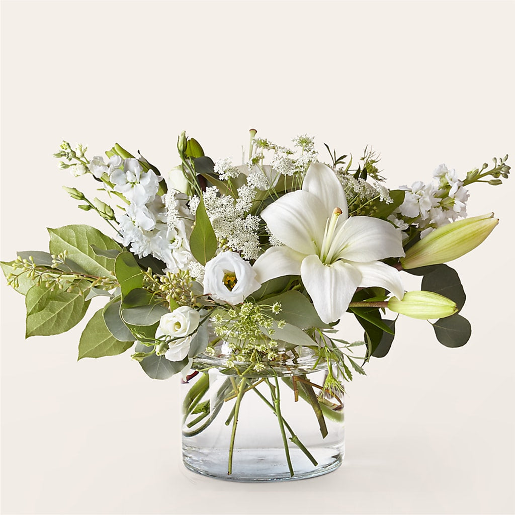 Alluring Elegance Bouquet – Rhonda Wolke Designs, Ottawa OH