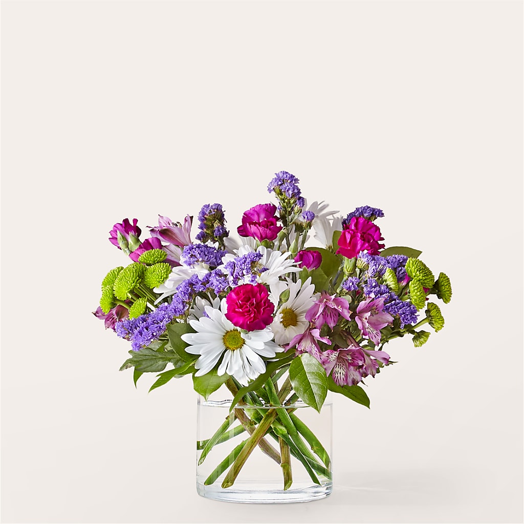 Wild Berry Bouquet – Rhonda Wolke Designs, Ottawa OH