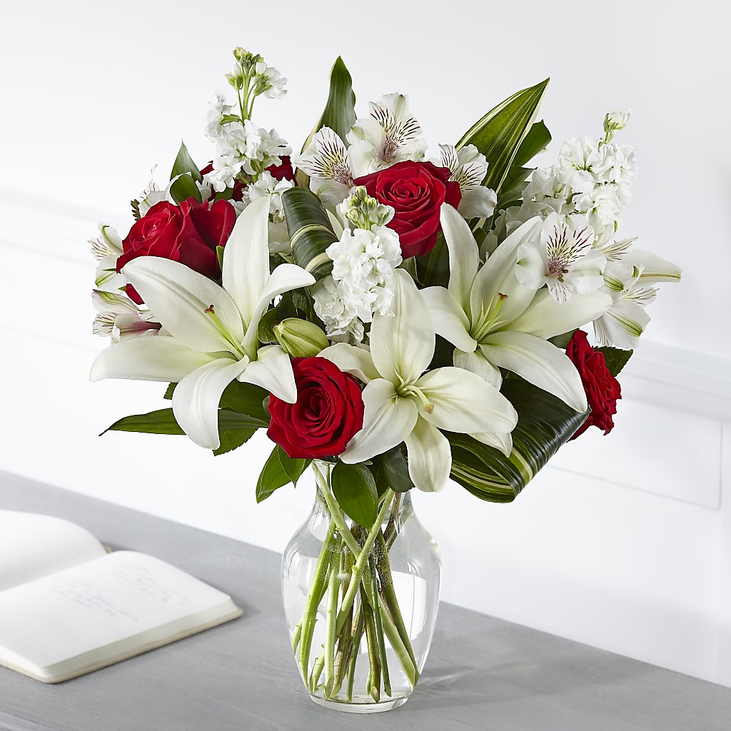 Loving Respect Bouquet – Rhonda Wolke Designs, Ottawa OH