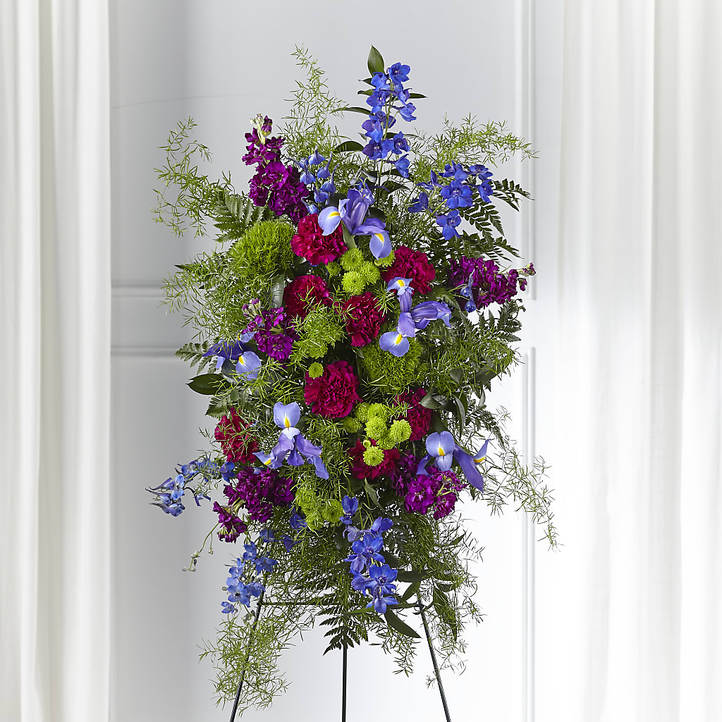 Heavenly Skies Standing Spray – Rhonda Wolke Designs, Ottawa OH