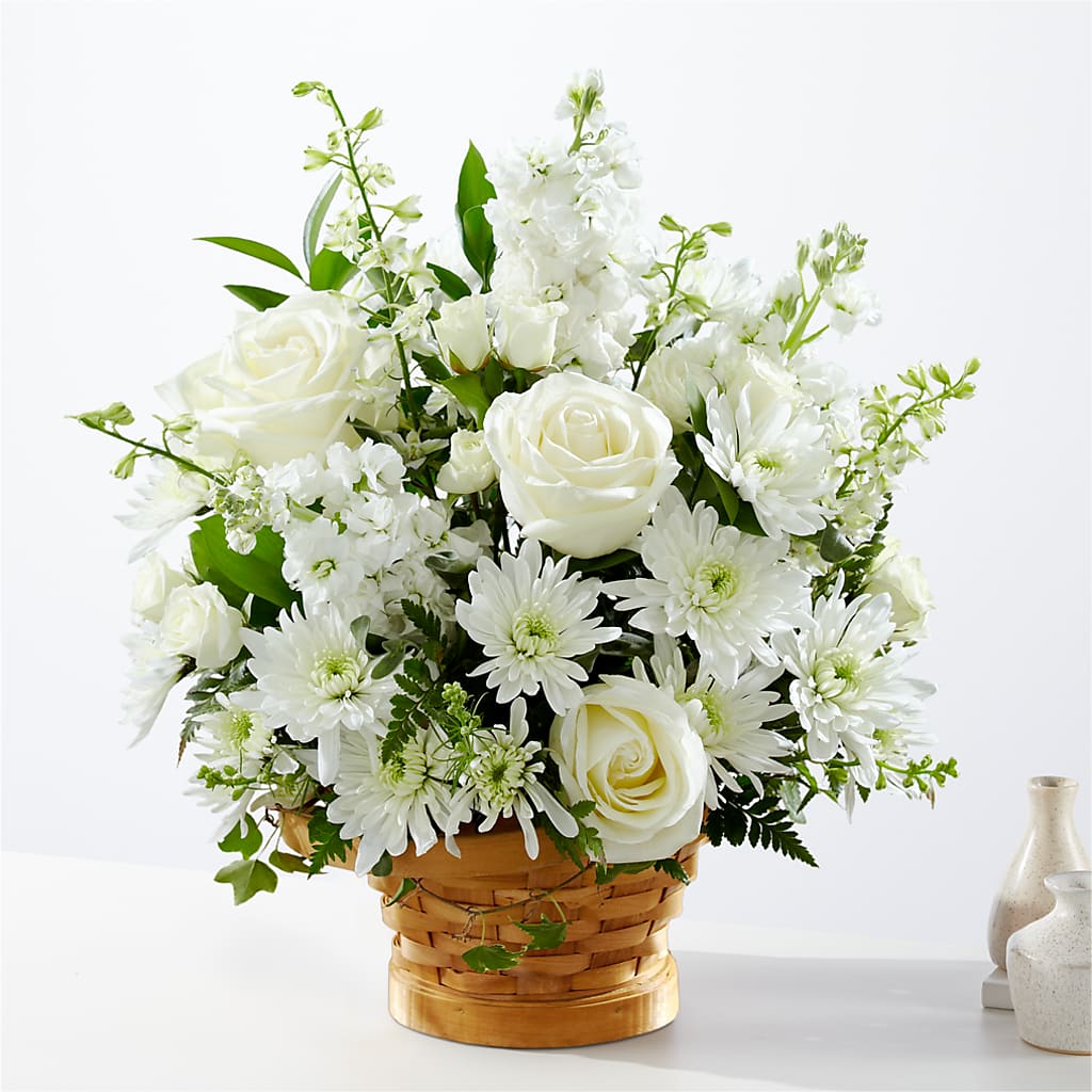 Heartfelt Condolences Arrangement – Rhonda Wolke Designs, Ottawa OH