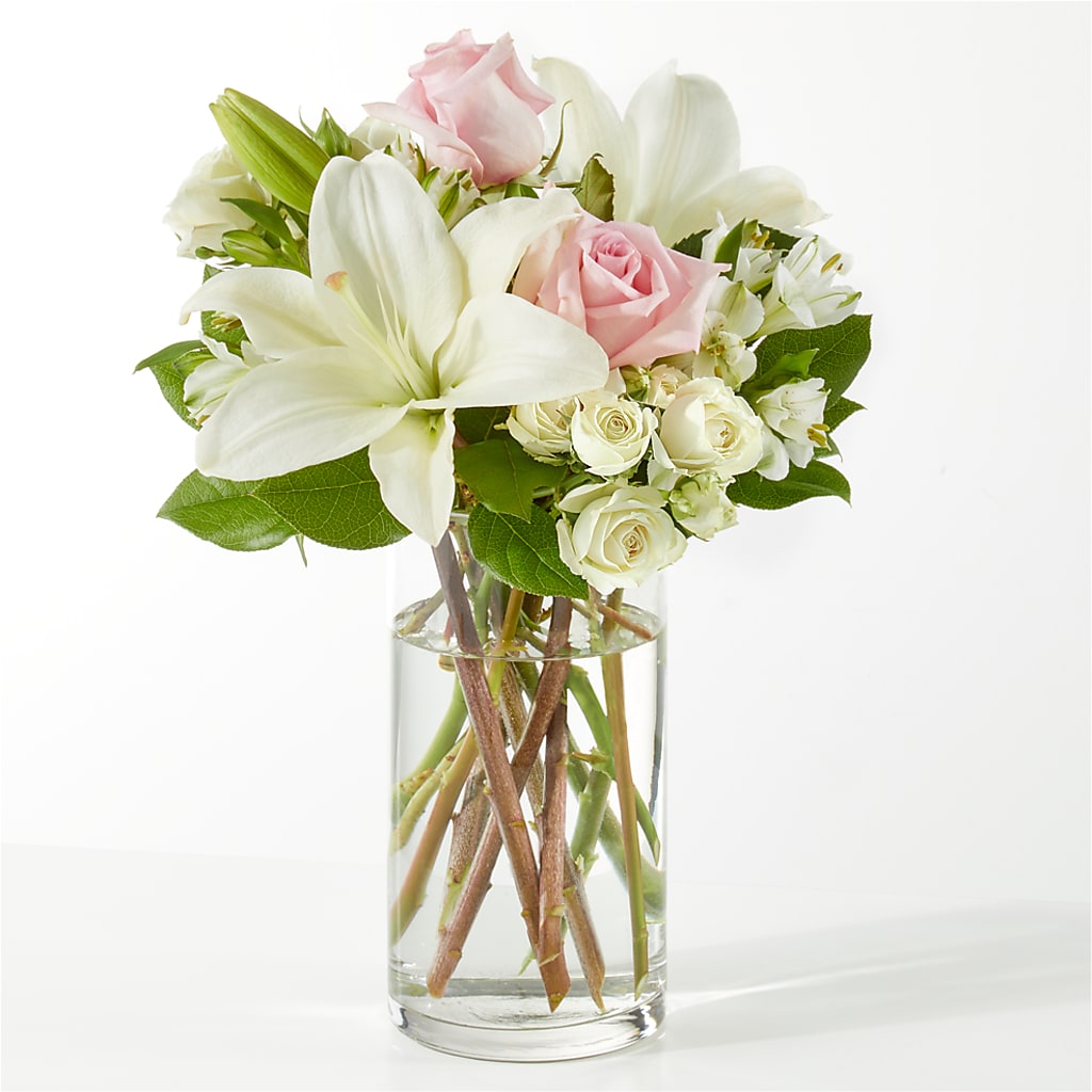 Kindhearted Bouquet – Rhonda Wolke Designs, Ottawa OH