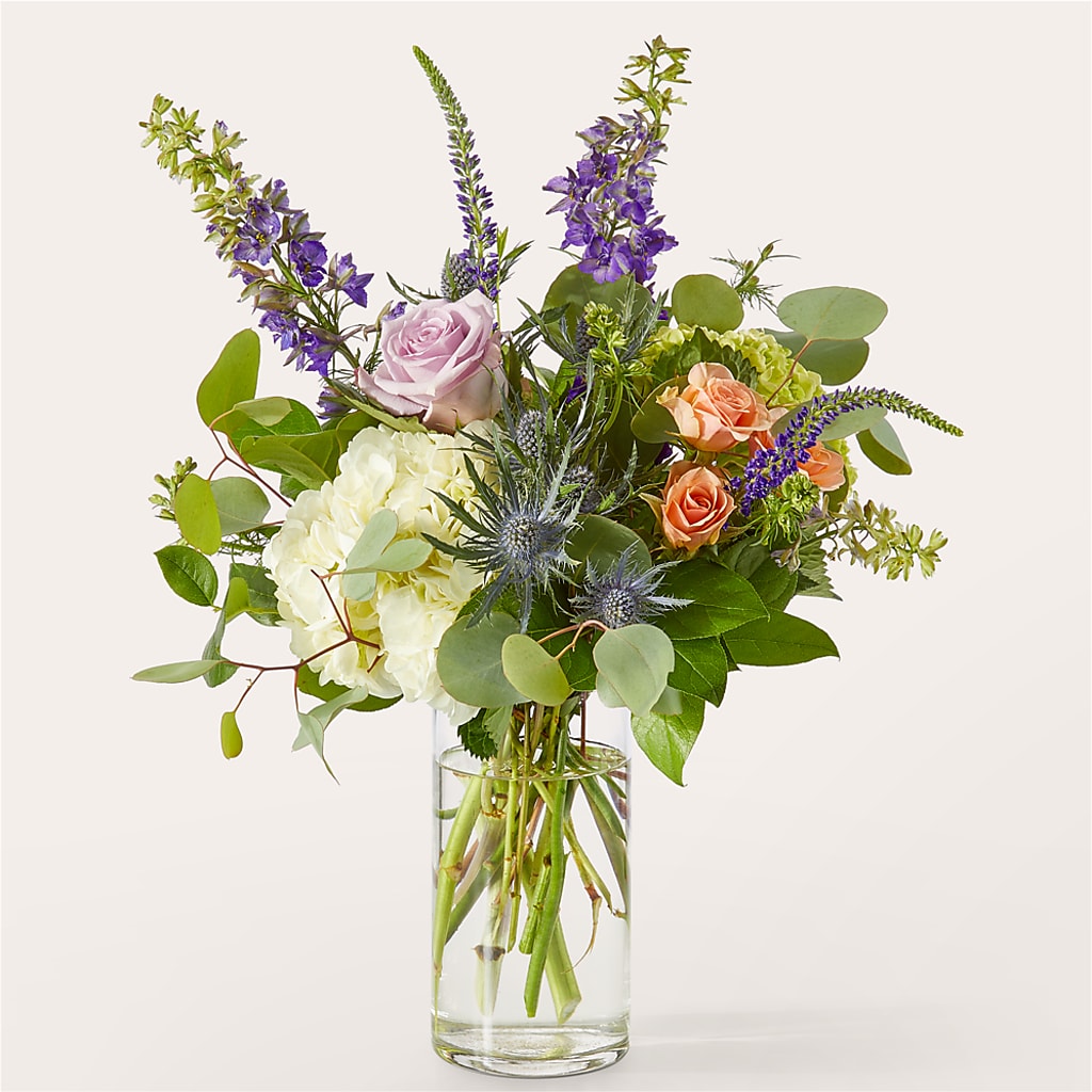 Appealing Aura Bouquet – Rhonda Wolke Designs, Ottawa OH