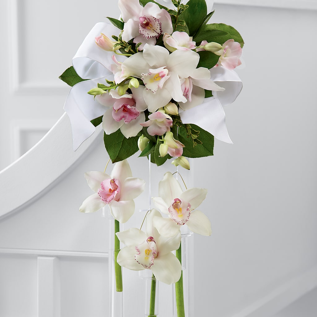 Perfect Entrance Pew Arrangement – Rhonda Wolke Designs, Ottawa OH