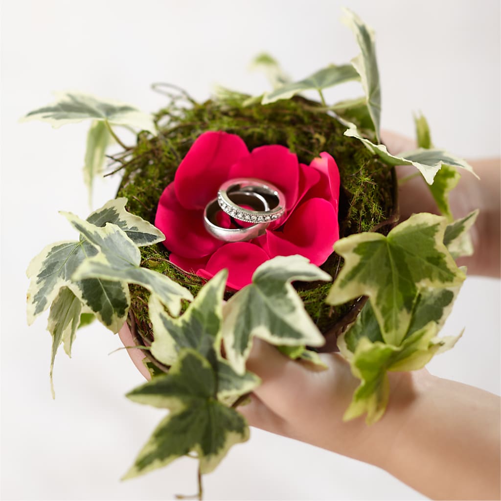 Lila Rose Ring Nest – Rhonda Wolke Designs, Ottawa OH