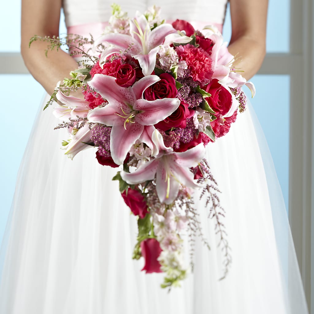 Lily & Rose Bouquet – Rhonda Wolke Designs, Ottawa OH