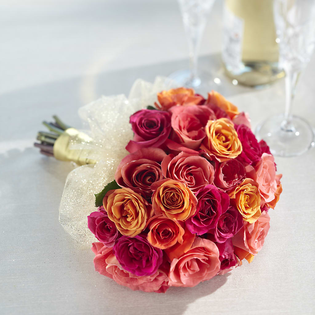 Sweet Roses Bouquet – Rhonda Wolke Designs, Ottawa OH