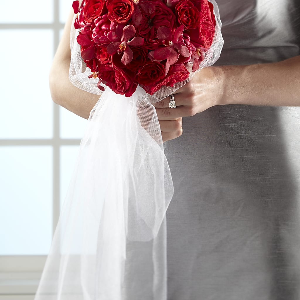 Desire Bouquet – Rhonda Wolke Designs, Ottawa OH