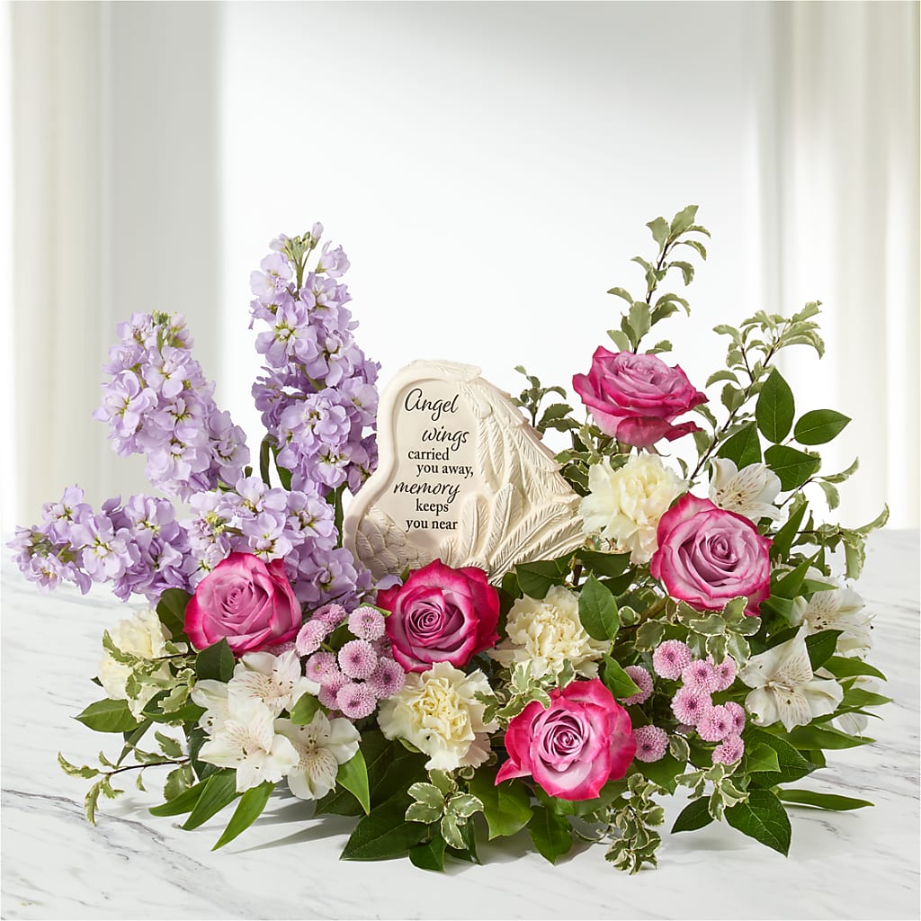 In My Heart Arrangement –  Rhonda Wolke Designs, Ottawa OH