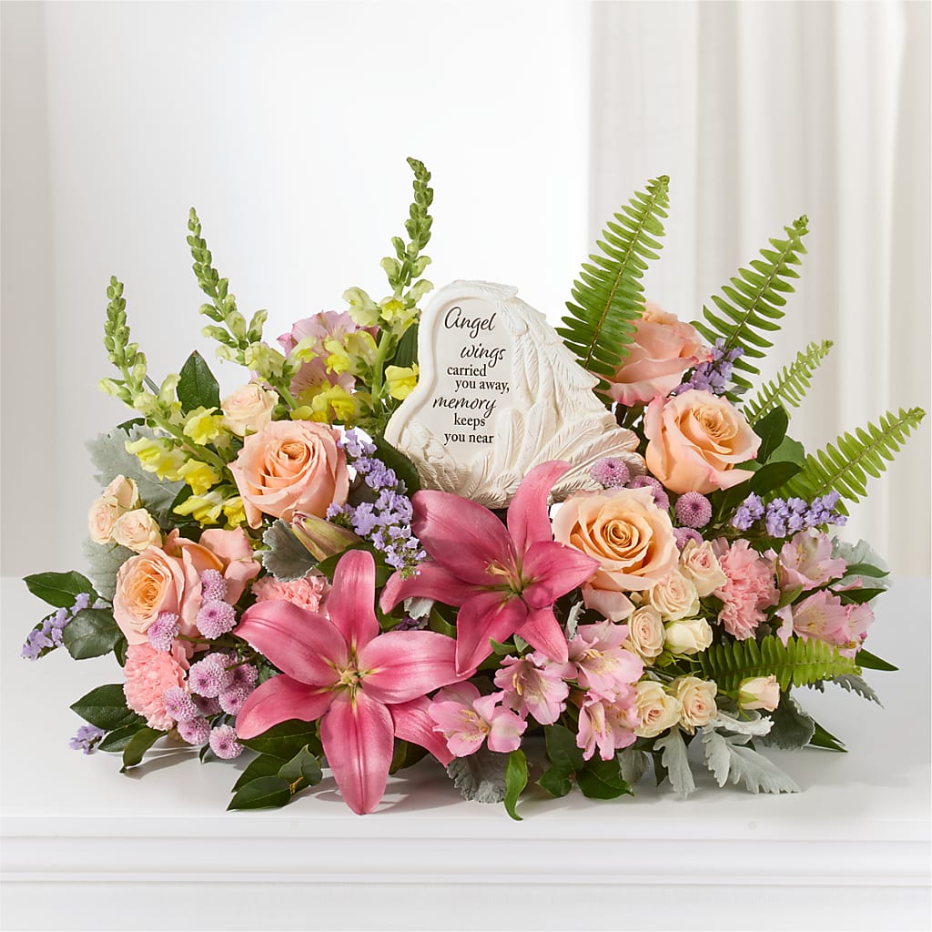 Gentle Light Arrangement –  Rhonda Wolke Designs, Ottawa OH