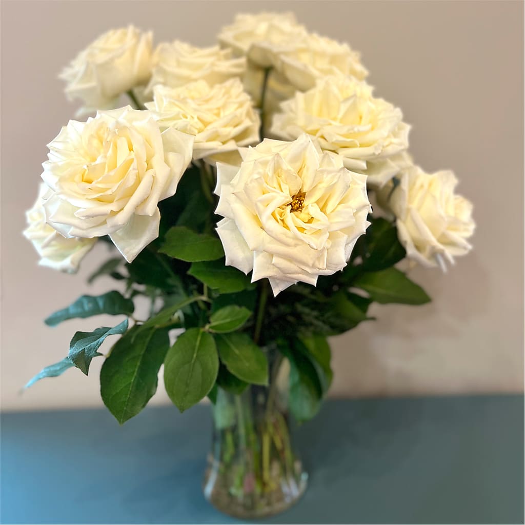 Long Stem Yellow Rose Bouquet –  Rhonda Wolke Designs, Ottawa OH