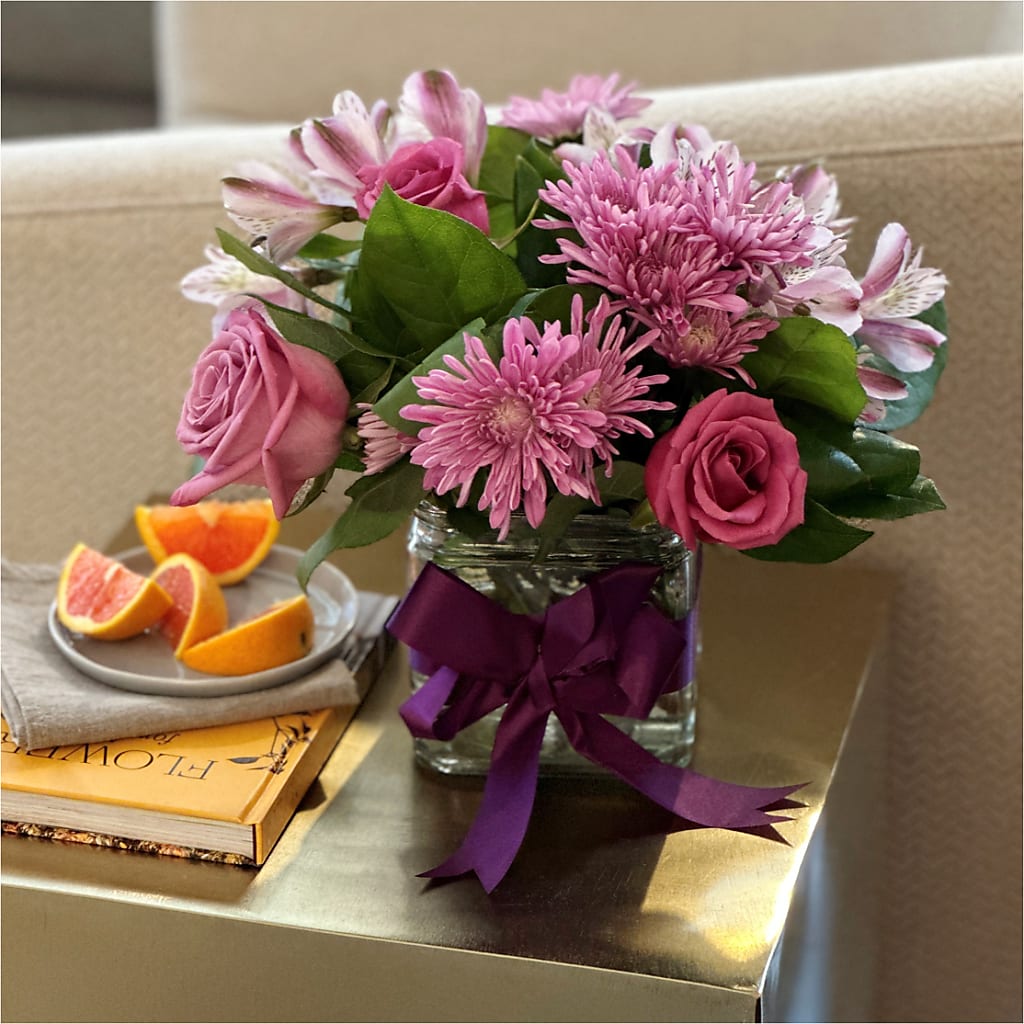 Sugarplum Bouquet –  Rhonda Wolke Designs, Ottawa OH