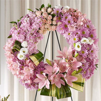 Gift of Warmth Wreath –  Rhonda Wolke Designs, Ottawa OH