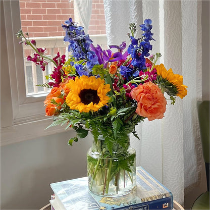 Rays of Life Bouquet –  Rhonda Wolke Designs, Ottawa OH