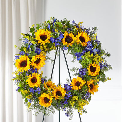 Bright Rays Wreath –  Rhonda Wolke Designs, Ottawa OH