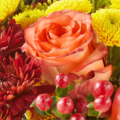 Apple Picking Bouquet –  Rhonda Wolke Designs, Ottawa OH