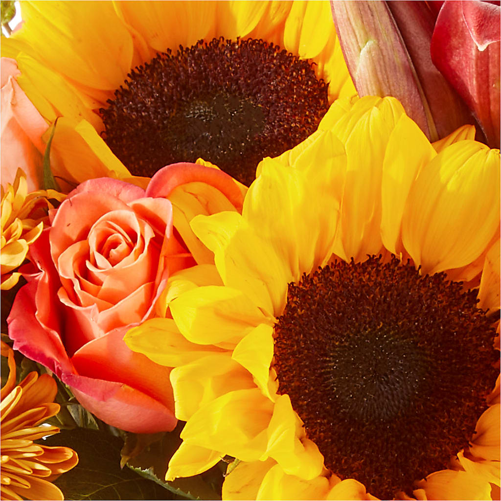 Acorn Lane Bouquet –  Rhonda Wolke Designs, Ottawa OH