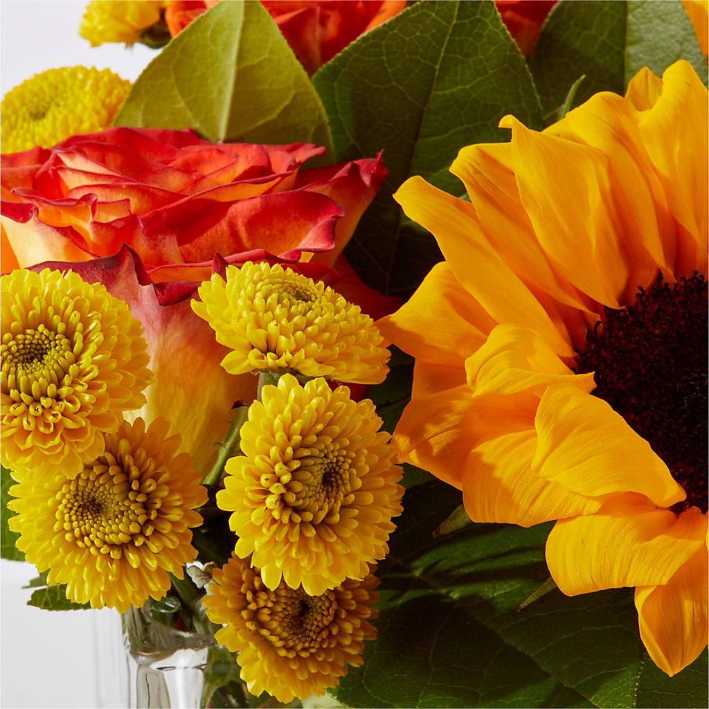 Picnic in the Park Bouquet –  Rhonda Wolke Designs, Ottawa OH