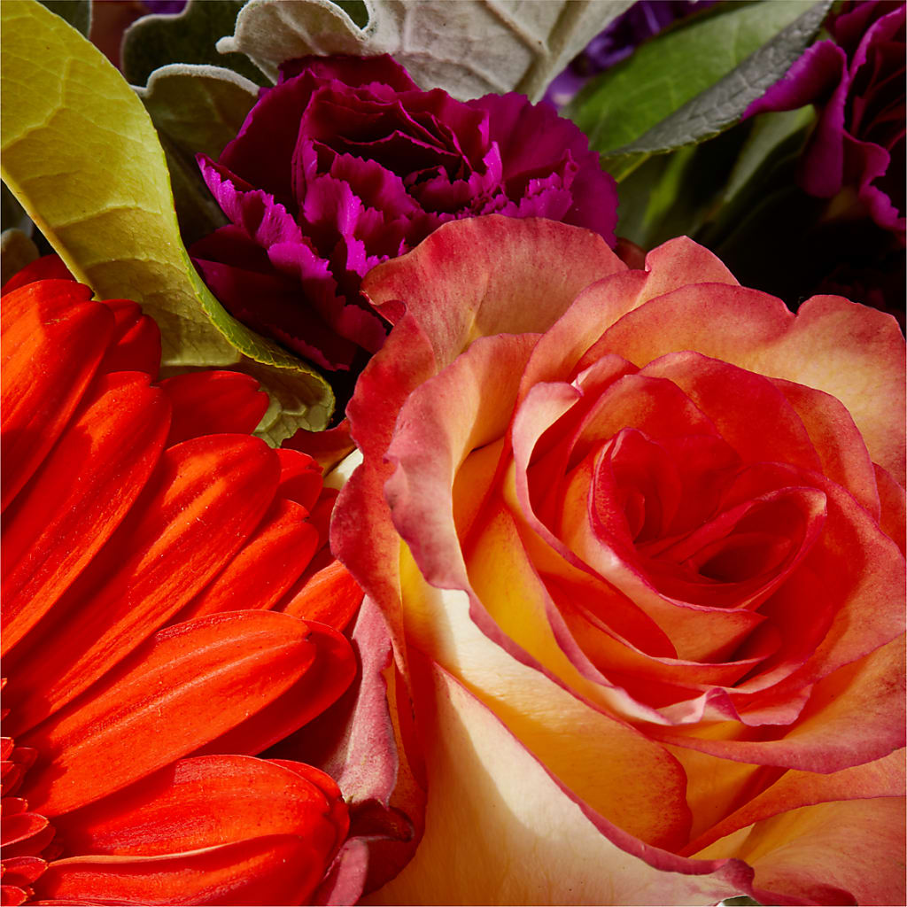 Sangria Bouquet –  Rhonda Wolke Designs, Ottawa OH