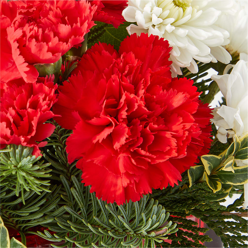 Christmas Market Bouquet –  Rhonda Wolke Designs, Ottawa OH