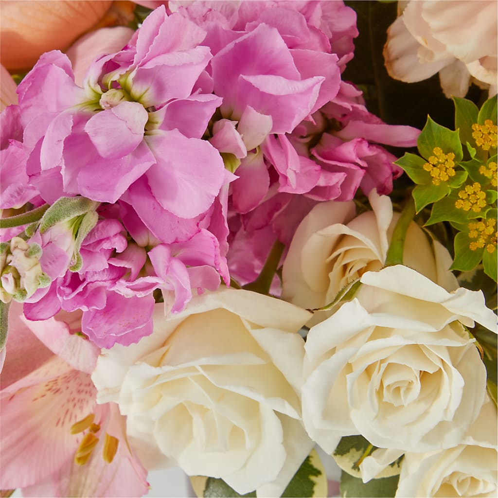 Paradise Bouquet –  Rhonda Wolke Designs, Ottawa OH