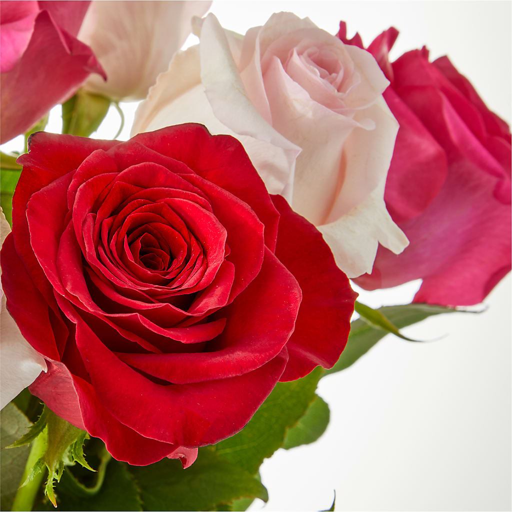 Charming Rose Bouquet –  Rhonda Wolke Designs, Ottawa OH