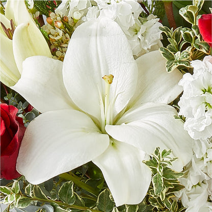 Twinkle Lights Bouquet –  Rhonda Wolke Designs, Ottawa OH