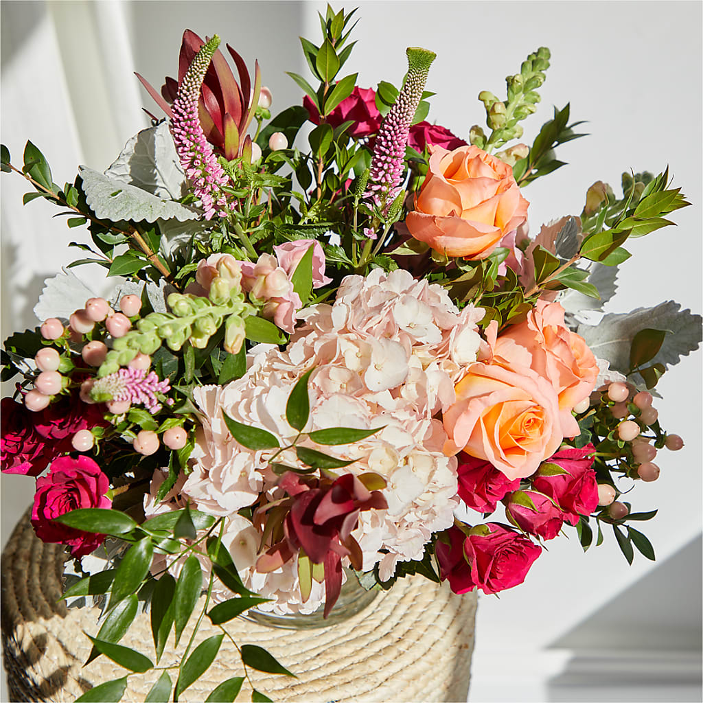 Glitz & Glam Bouquet –  Rhonda Wolke Designs, Ottawa OH