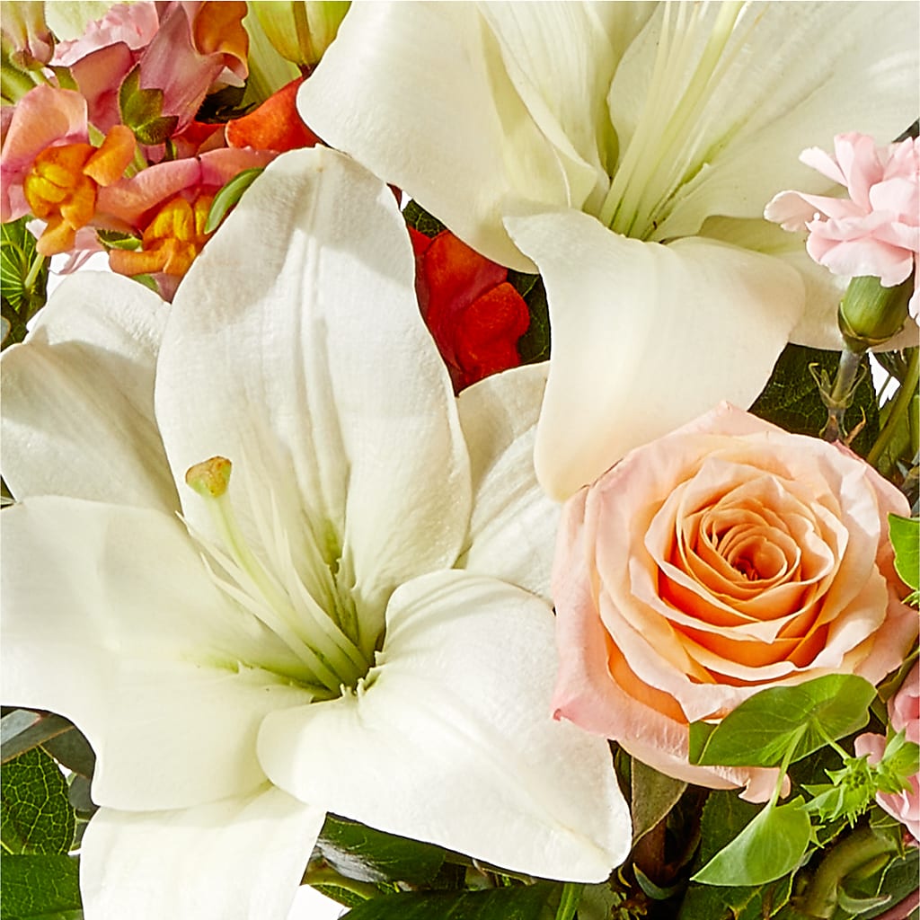 Grapefruit Splash Bouquet –  Rhonda Wolke Designs, Ottawa OH