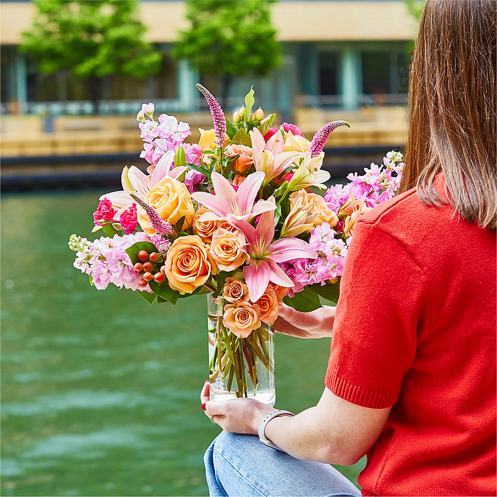 Bisous Bouquet –  Rhonda Wolke Designs, Ottawa OH
