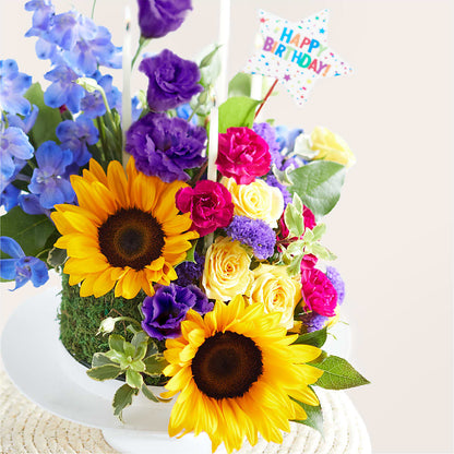 Star of the Day Floral Cake –  Rhonda Wolke Designs, Ottawa OH