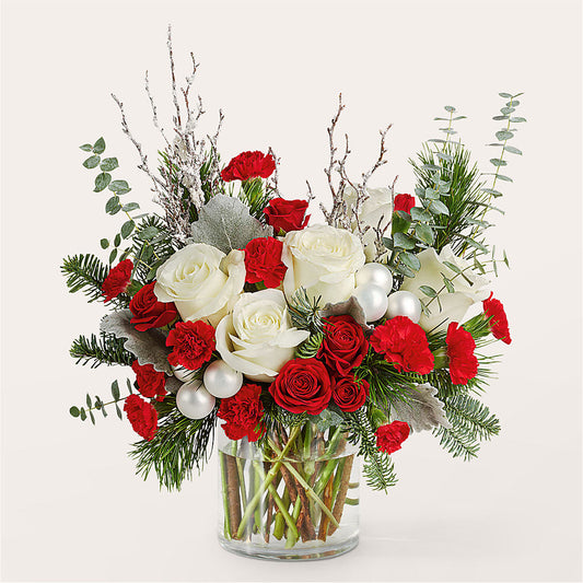 Trimming the Tree Bouquet –  Rhonda Wolke Designs, Ottawa OH