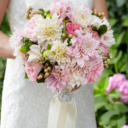 Heart's Promise Bouquet –  Rhonda Wolke Designs, Ottawa OH
